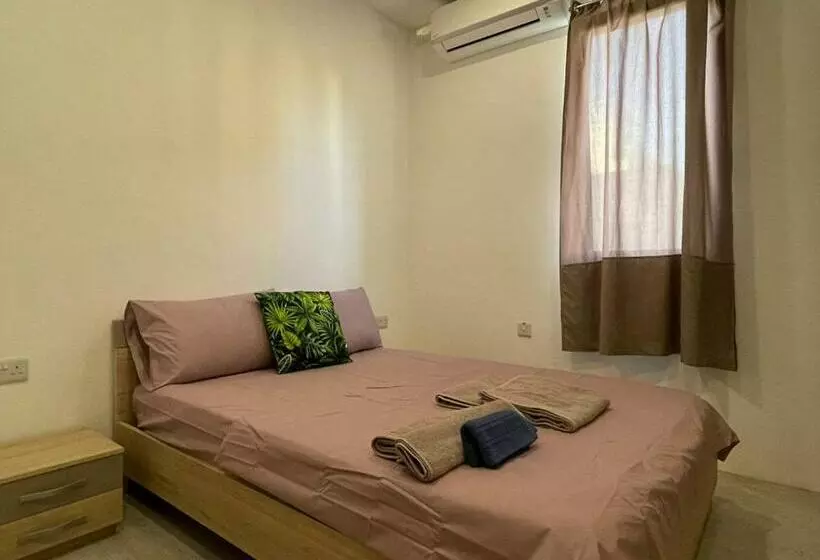 پانسیون City Center Properties Modern Room With Ac & Ensuit Bathroom Room 1