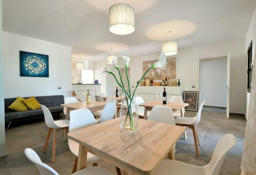 Пансион Prima Luna