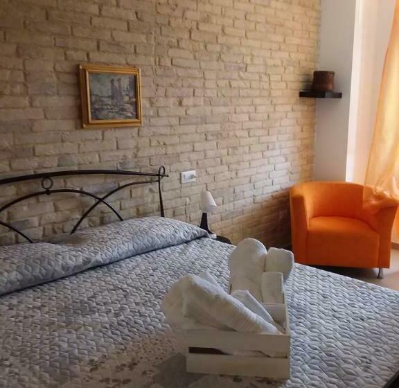 Пансион Primae Noctis Rooms