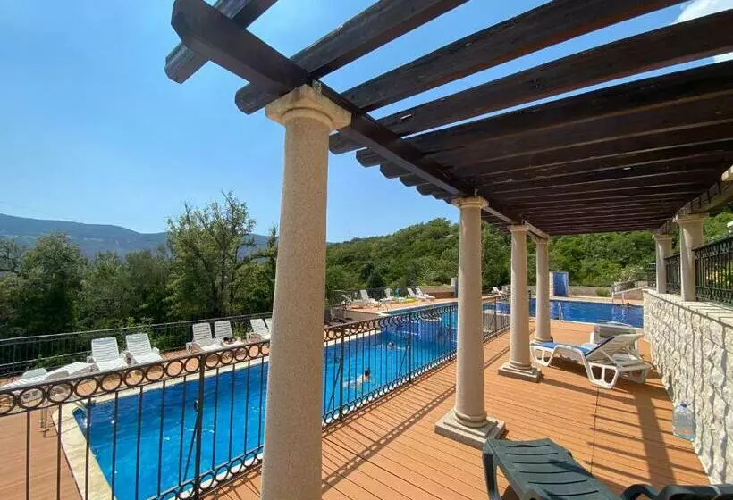 Adria Sea & Mountains