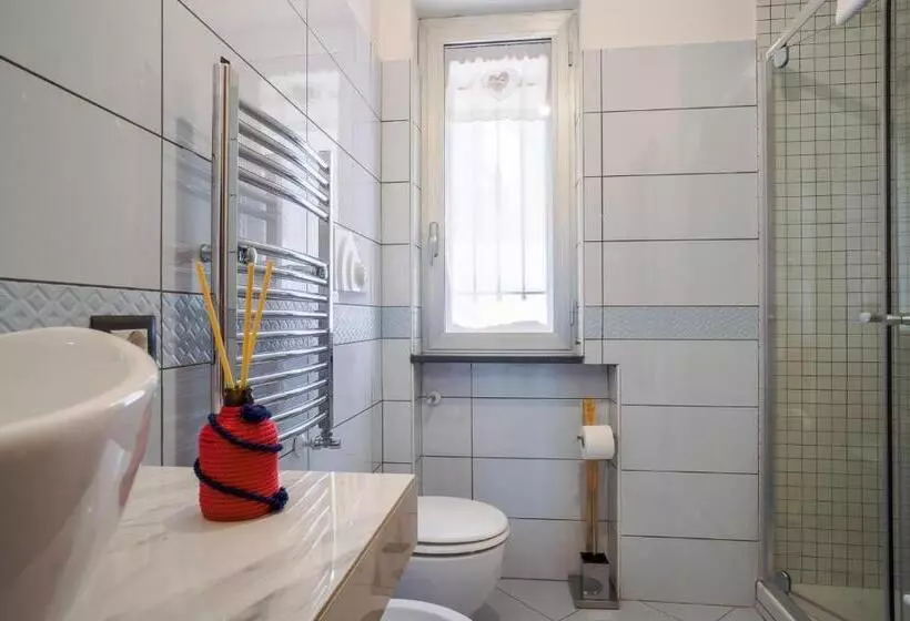 تختخواب و صبحانه Villa Luce