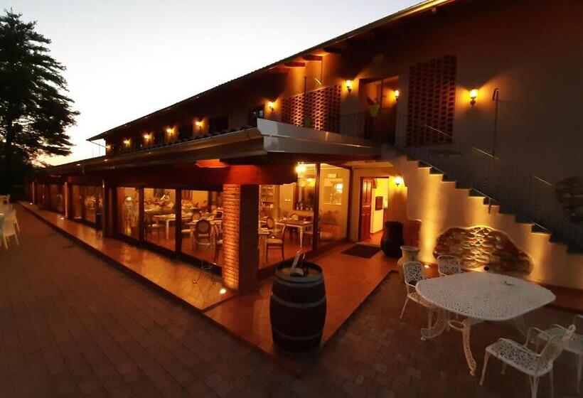 膳宿费 La Locanda Della Staffa