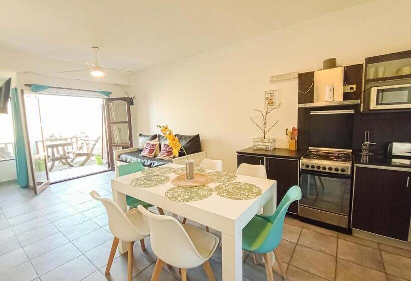 Tides Apart De Playa