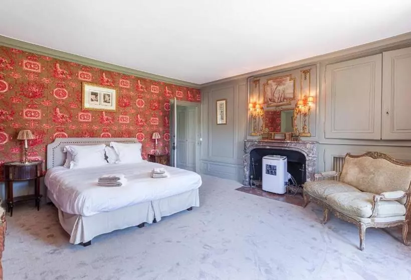 ベッドアンドブレックファースト Château De Paradis