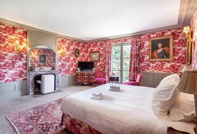 ベッドアンドブレックファースト Château De Paradis