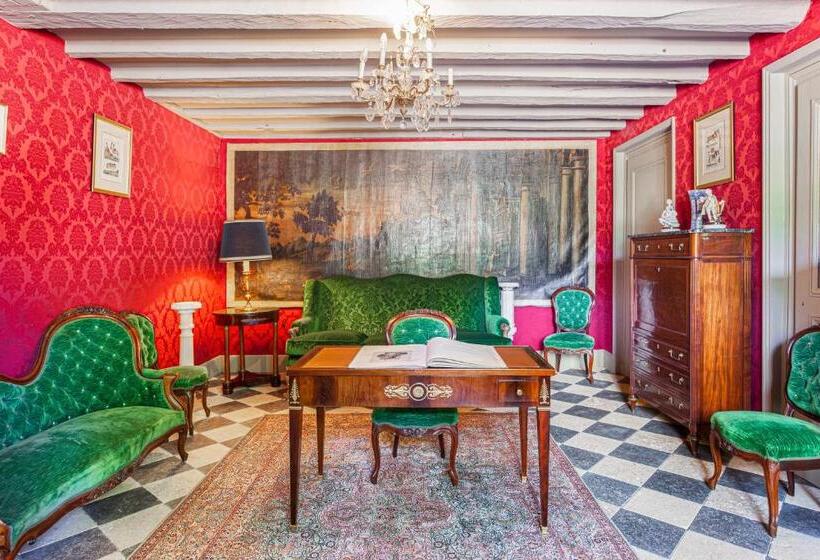 Bed and Breakfast Château De Paradis