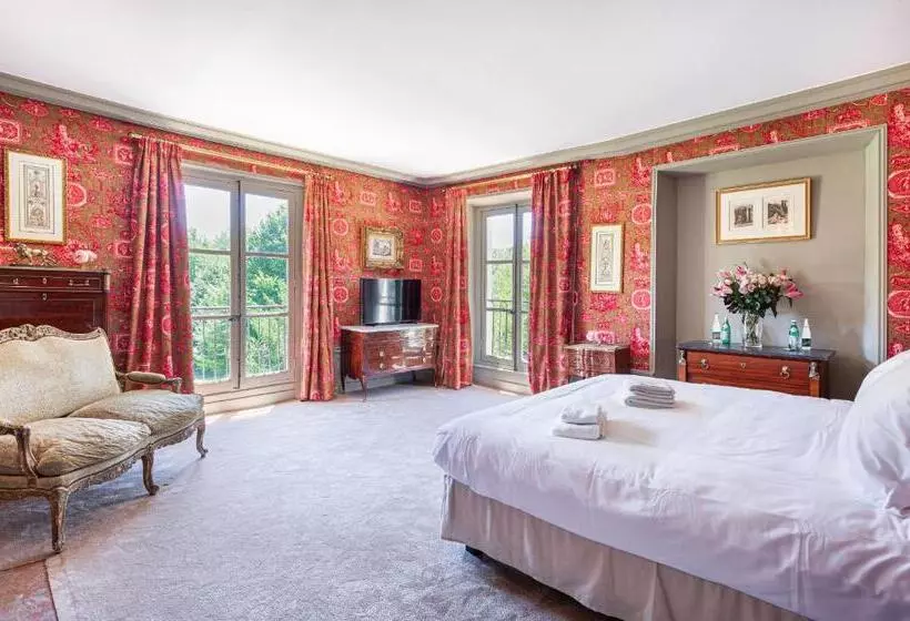 ベッドアンドブレックファースト Château De Paradis