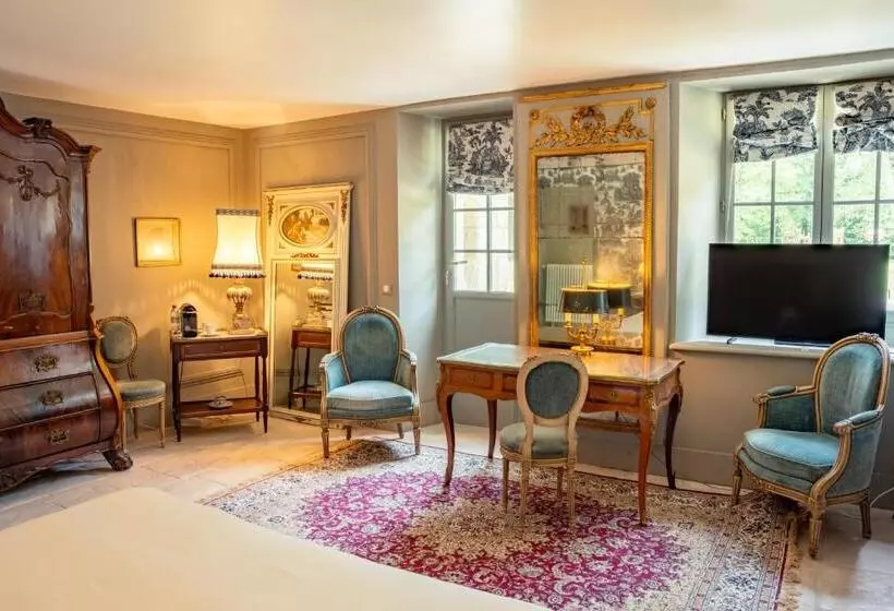 ベッドアンドブレックファースト Château De Paradis