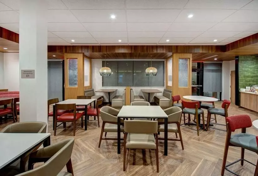 Hotelli Fairfield Inn & Suites Lancaster Palmdale