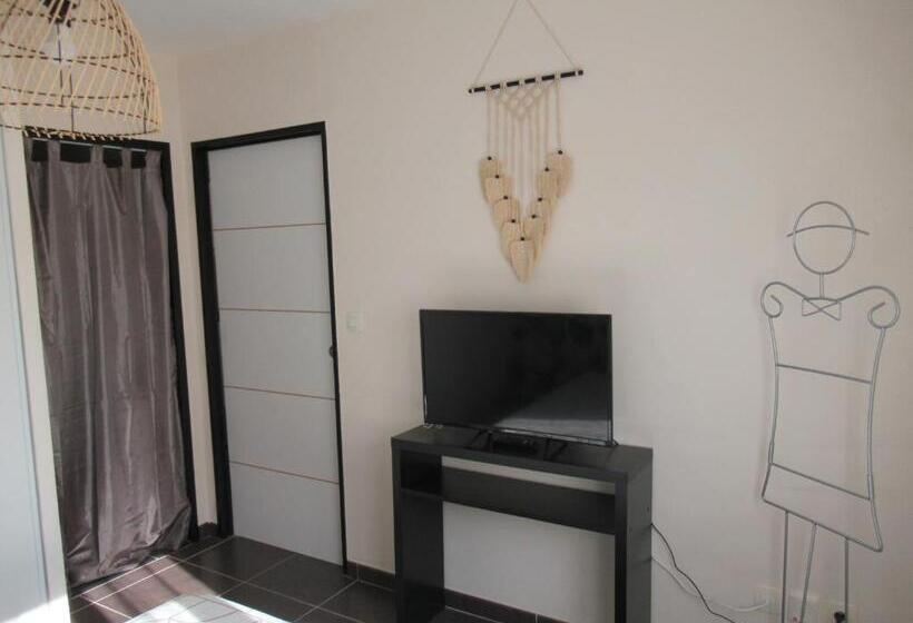 Le Soleil Du Luberon T2 Avec Terrasse, Parking Et Clim