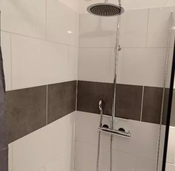 Le Soleil Du Luberon   T2 Avec Terrasse, Parking Et Clim