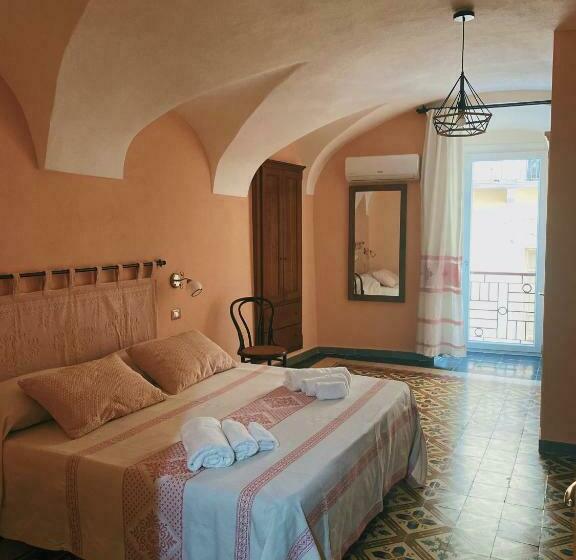 بنسيون Tra I Due Ponti