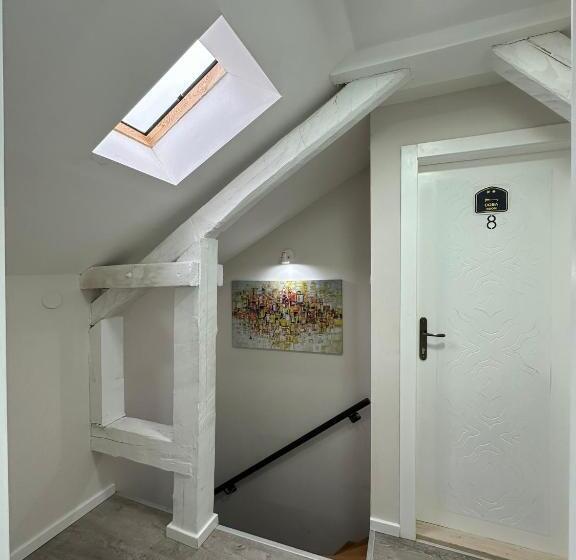 پانسیون Vila Storia