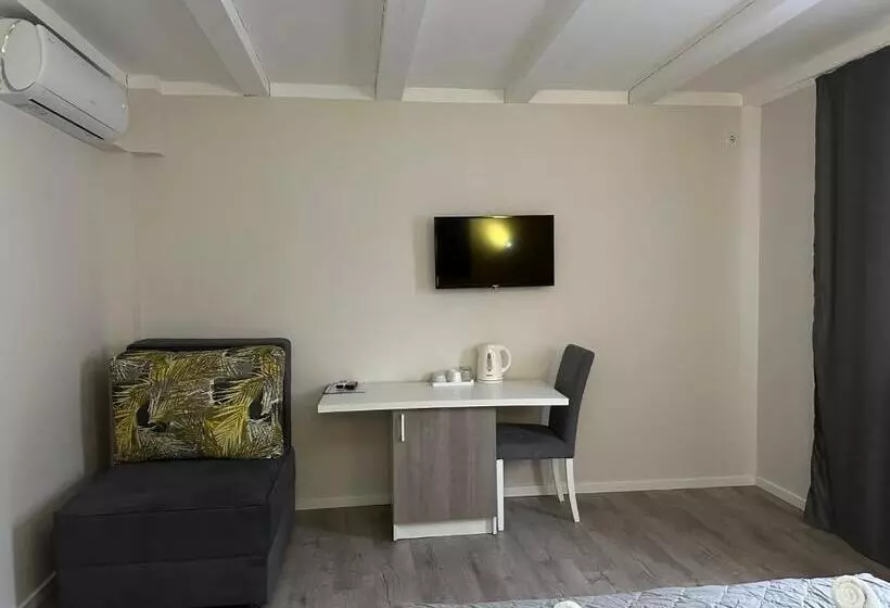 پانسیون Vila Storia