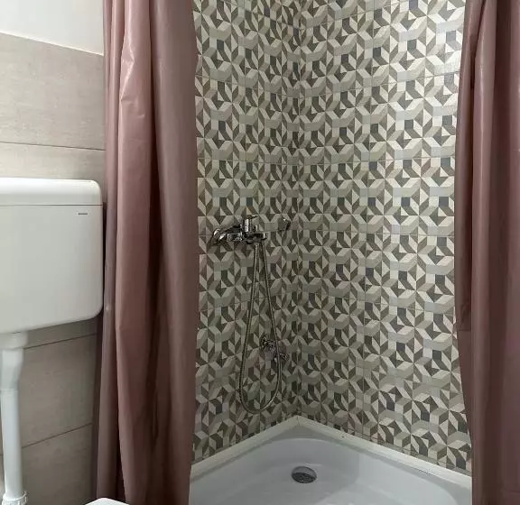 پانسیون Vila Storia