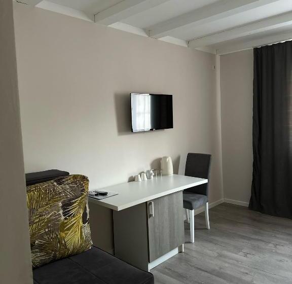 پانسیون Vila Storia