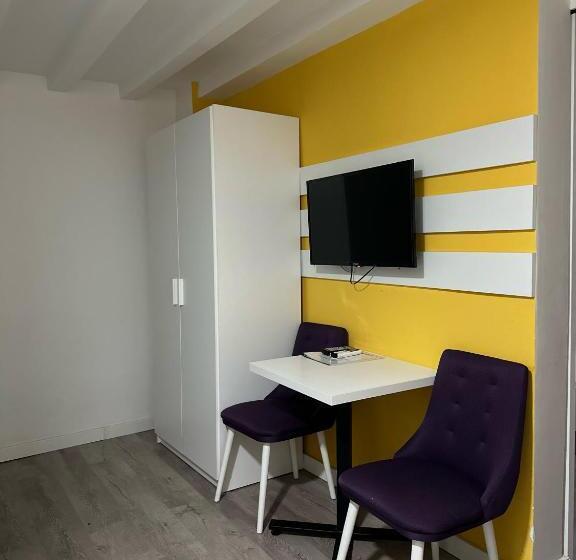 پانسیون Vila Storia