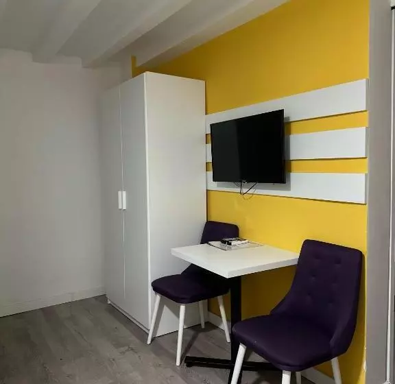 پانسیون Vila Storia