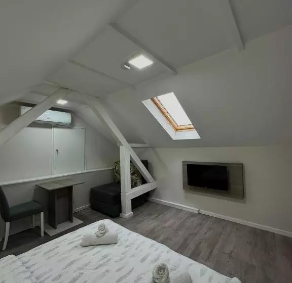 پانسیون Vila Storia