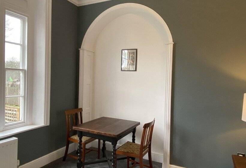 Red Barns Bed & Breakfast