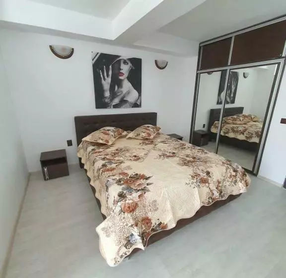 Studio De Lux Montana