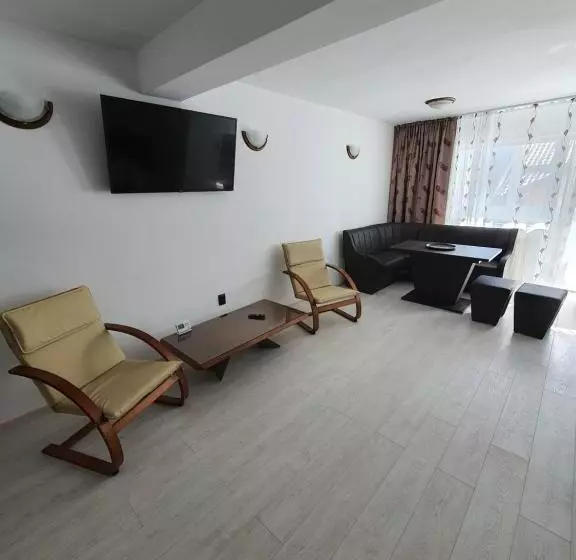 Studio De Lux Montana