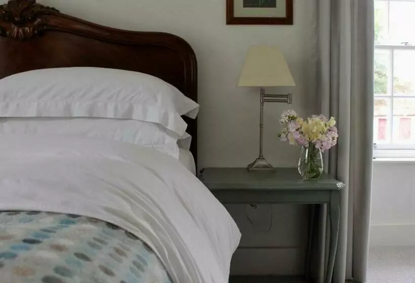 Aamiaismajoitus (B&B) Hen Ffermdy