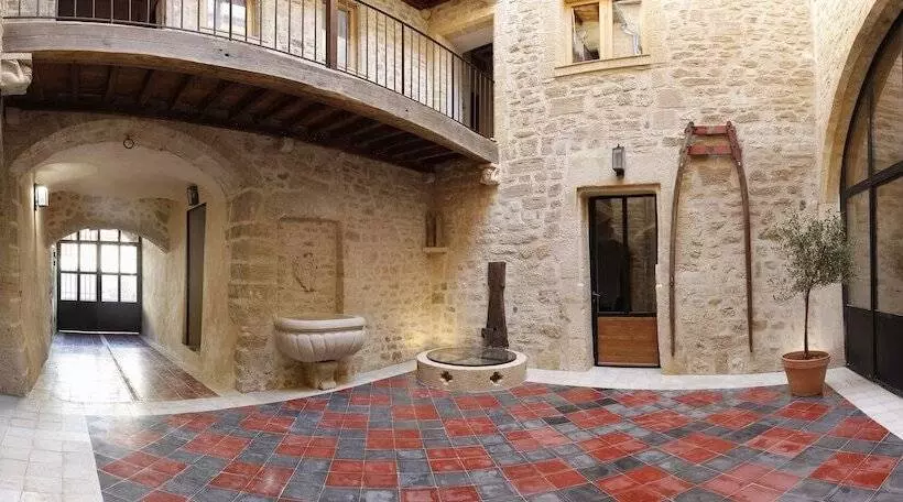 ベッドアンドブレックファースト La Maison D En Bas Des Seigneurs