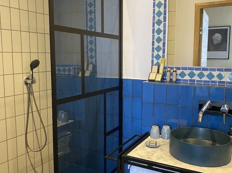 Bed and Breakfast La Maison D En Bas Des Seigneurs