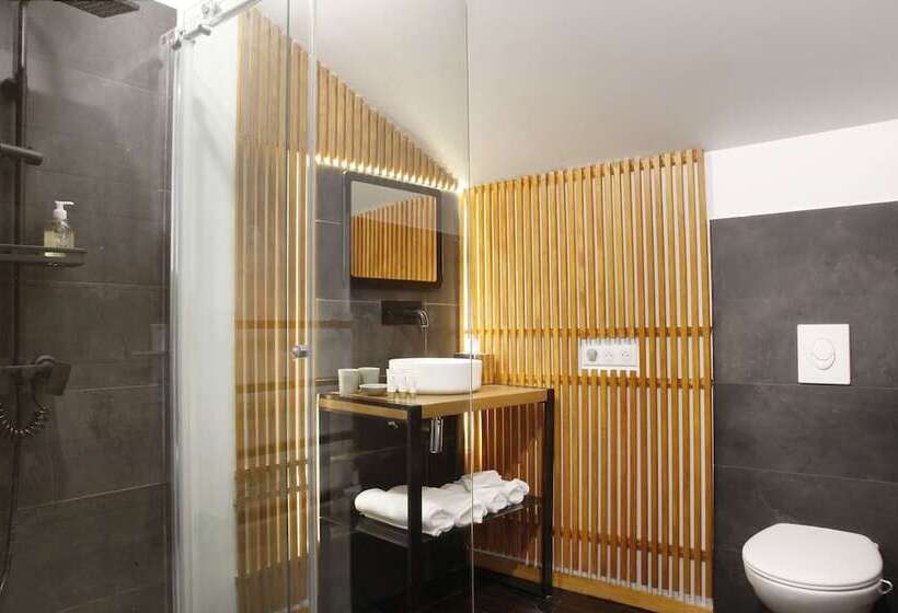 Bed and Breakfast La Maison D En Bas Des Seigneurs