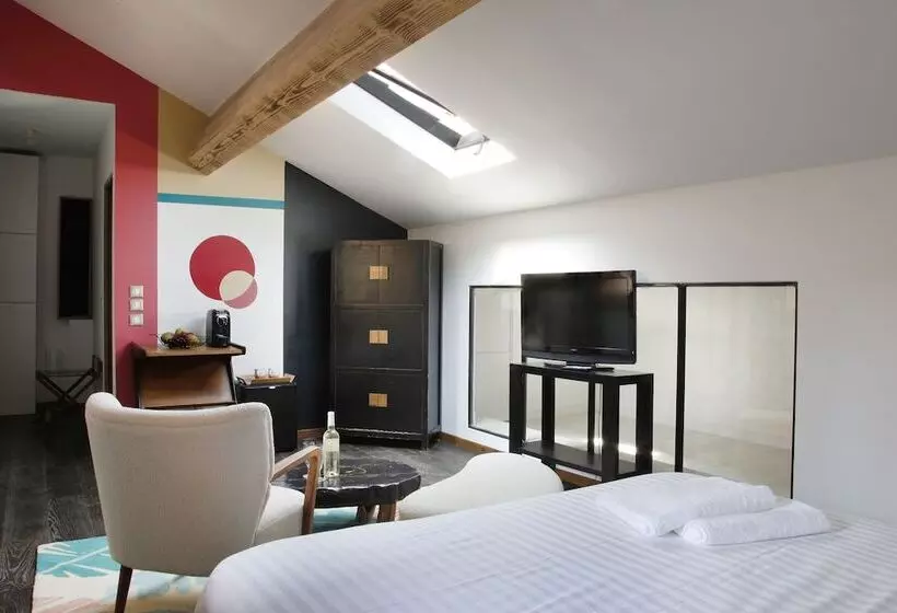 ベッドアンドブレックファースト La Maison D En Bas Des Seigneurs