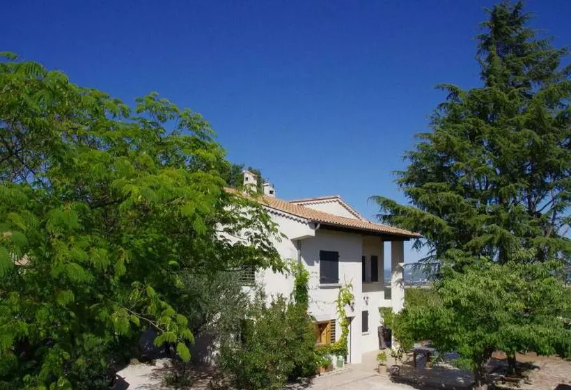 ベッドアンドブレックファースト Le Grand Cèdre   2 Chambres D Hôtes   Sud Ardèche