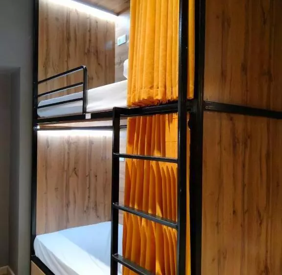 Hostel Bro Astana