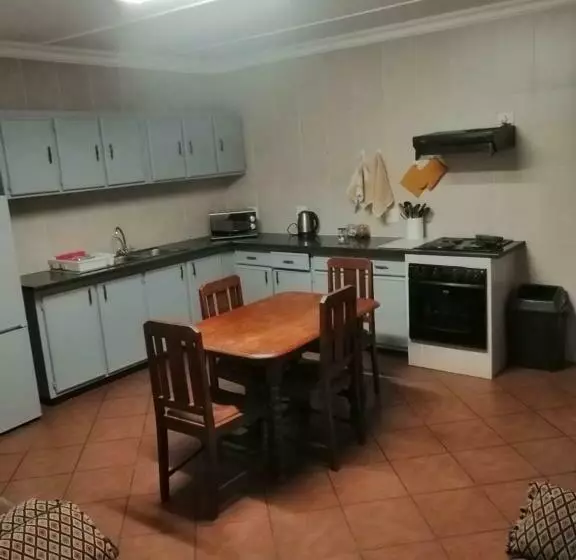 ペンション House Ebenezer