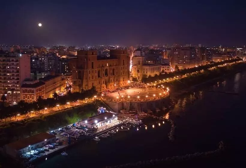 تختخواب و صبحانه Karina S Rooms