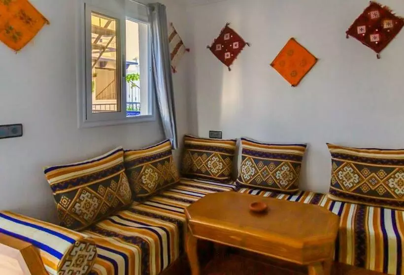 Aamiaismajoitus (B&B) The Rina Hostel