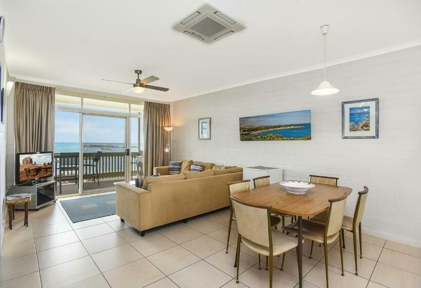 The Dolphins 7 Beachfront View To Remember