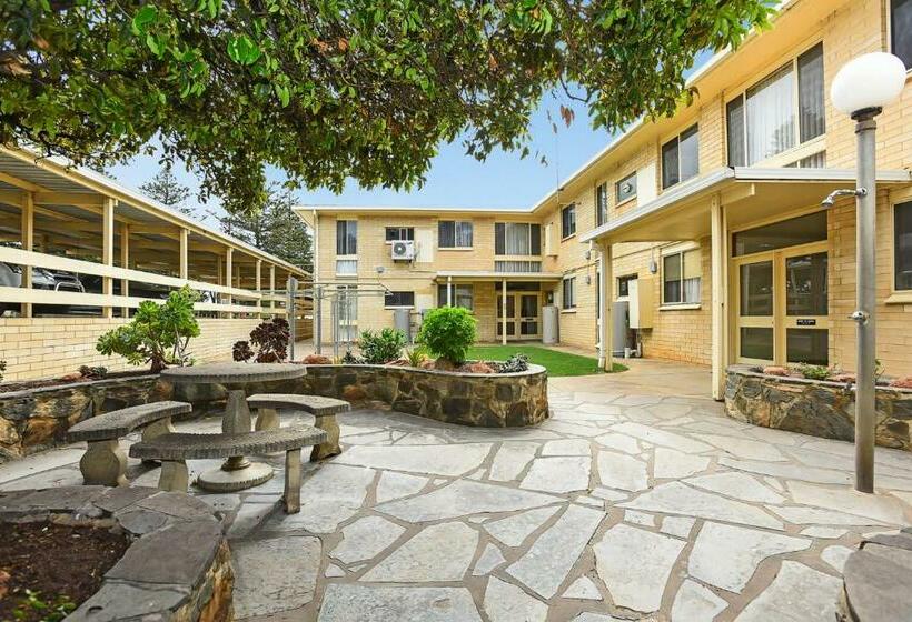 The Dolphins 7 Beachfront View To Remember