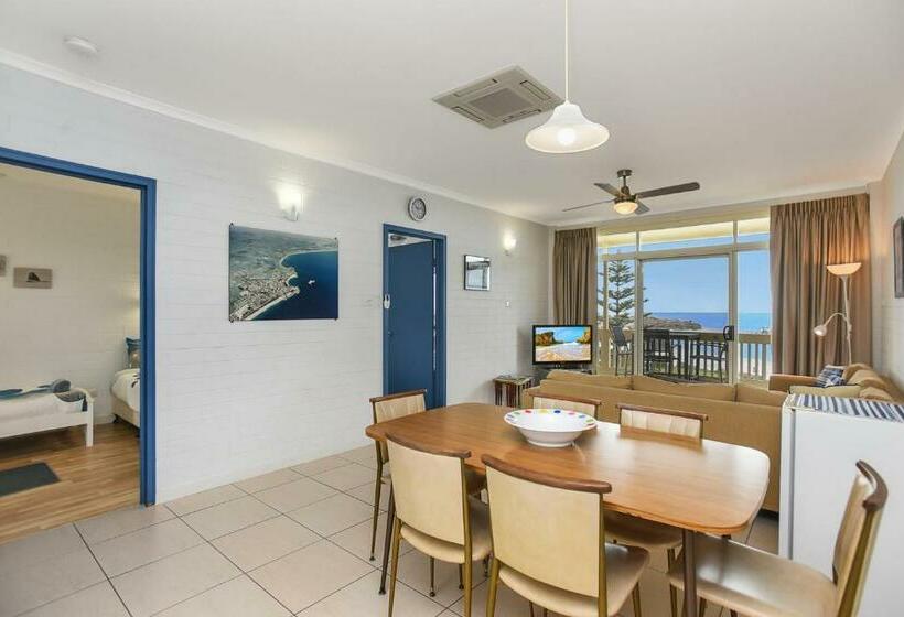 The Dolphins 7 Beachfront View To Remember