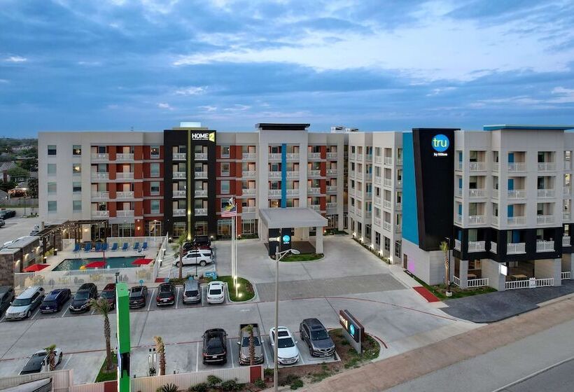 هتل Home2 Suites By Hilton Galveston