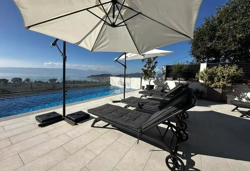 هتل La Vista Luxury Villa