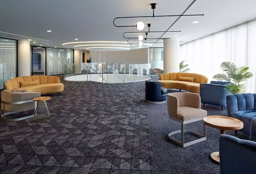 هتل Residence Inn By Marriott Montreal Midtown