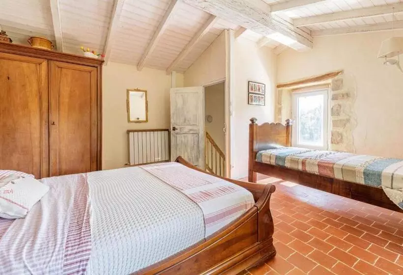 Issola   Maison Familiale Avec Piscine