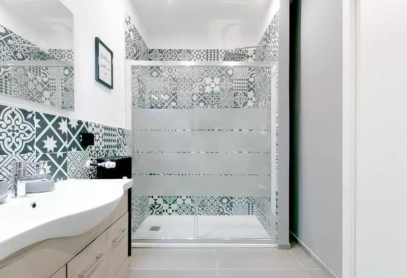 پانسیون Alle Porte Del Centro   Guest House   Reggio Emilia   Ingresso Centro Storico   Parcheggio Gratuito