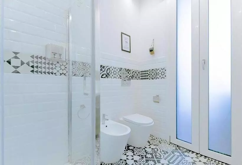 پانسیون Alle Porte Del Centro   Guest House   Reggio Emilia   Ingresso Centro Storico   Parcheggio Gratuito