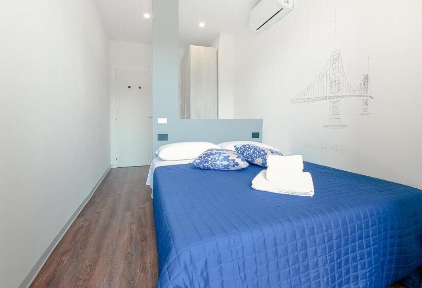 پانسیون Alle Porte Del Centro Guest House Reggio Emilia Ingresso Centro Storico Parcheggio Gratuito