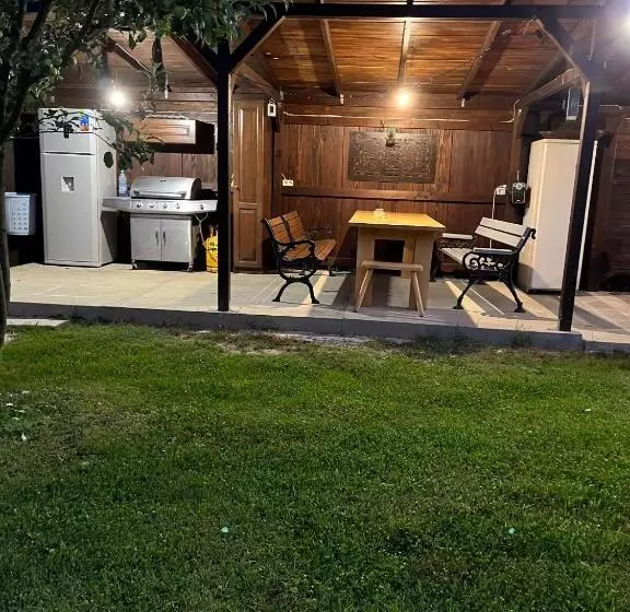 Majatalo Casa De Vacanta Tara