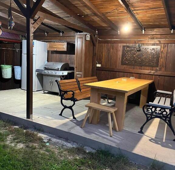 Пансион Casa De Vacanta Tara