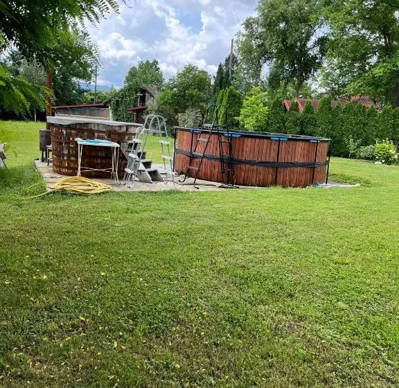 Majatalo Casa De Vacanta Tara