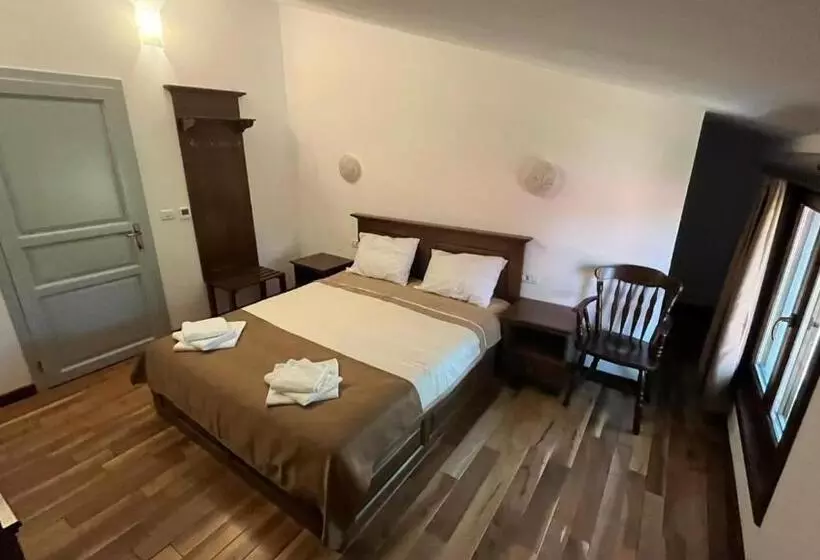 Majatalo Casa De Vacanta Tara